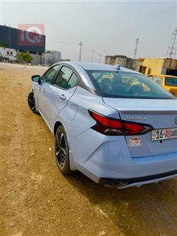 نيسان فيرسا